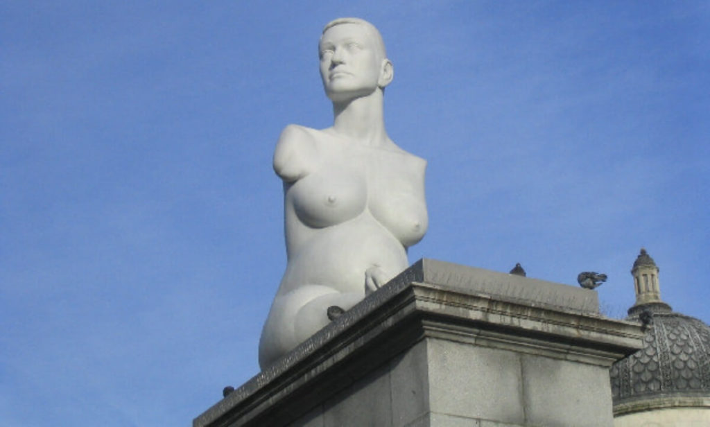 Foto da escultura da artista britânica Alison Lapper. Copyright: John Winfield